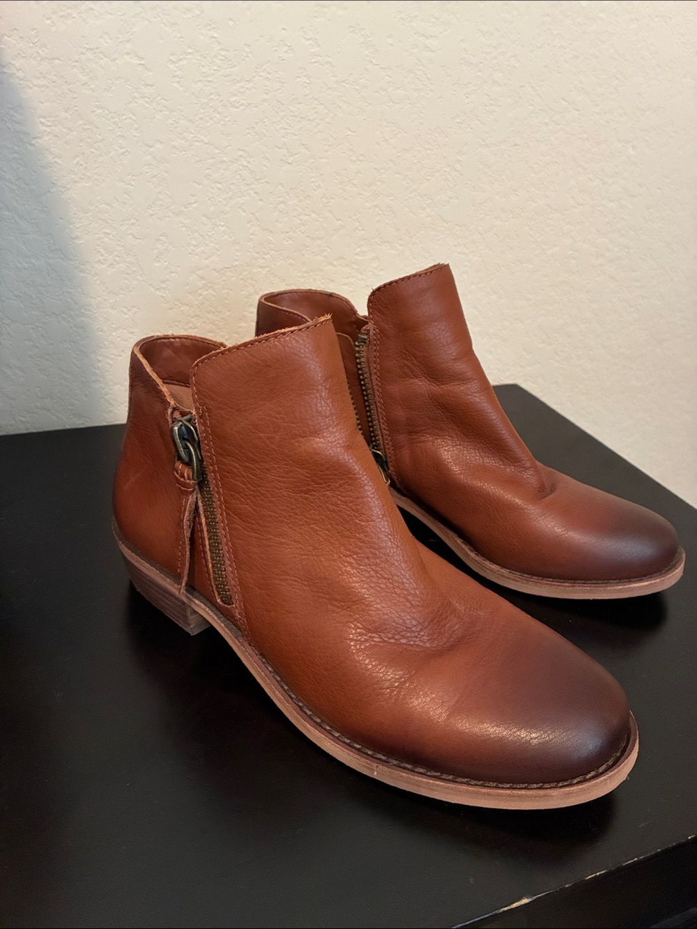 Women’s Leather Side-Zip Ankle Booties in Brown - Picture 2 of 7